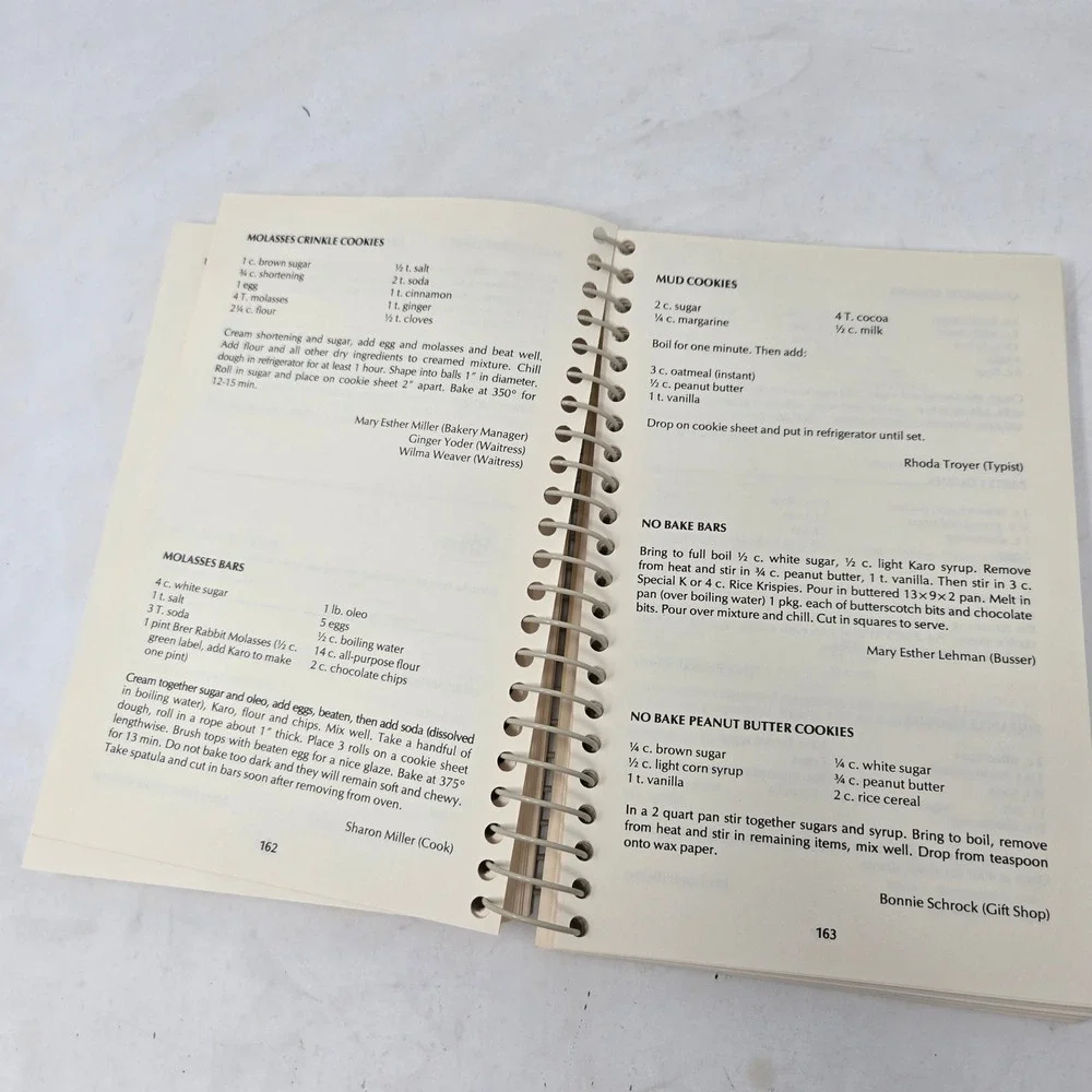 Amish-Country Cookbook Volume II Das Dutchman Essenhaus Spiral 1986 Bethel Pub